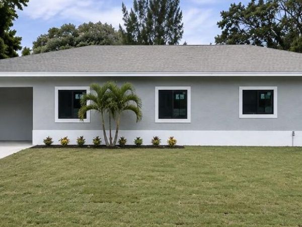 2004 Easter Avenue, Fort Pierce, FL 34950
