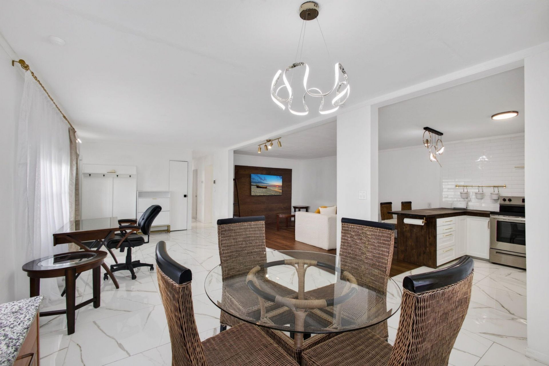 170 Maple Avenue W, Palm Beach Gardens, FL 33410 Photo