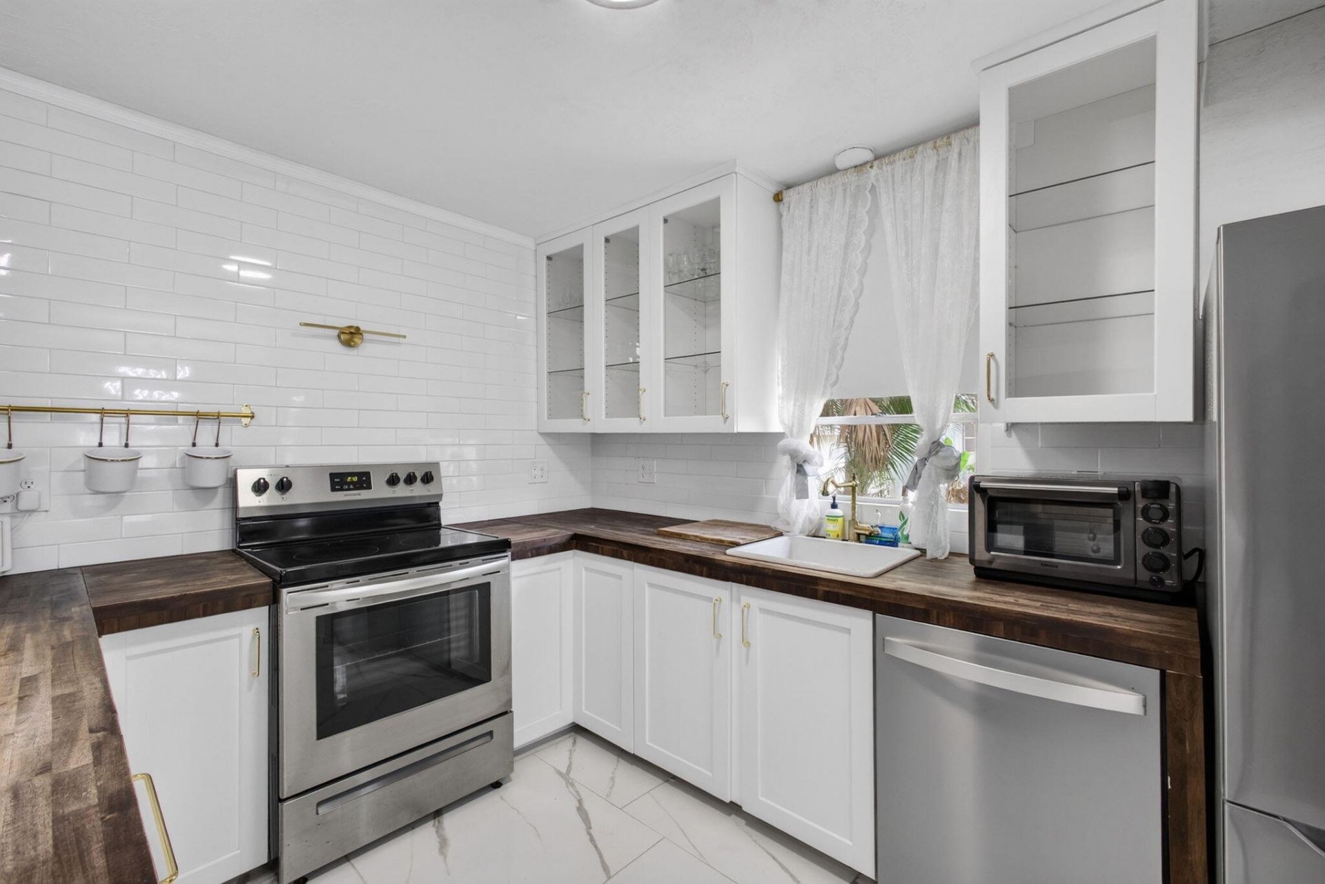 170 Maple Avenue W, Palm Beach Gardens, FL 33410 Photo