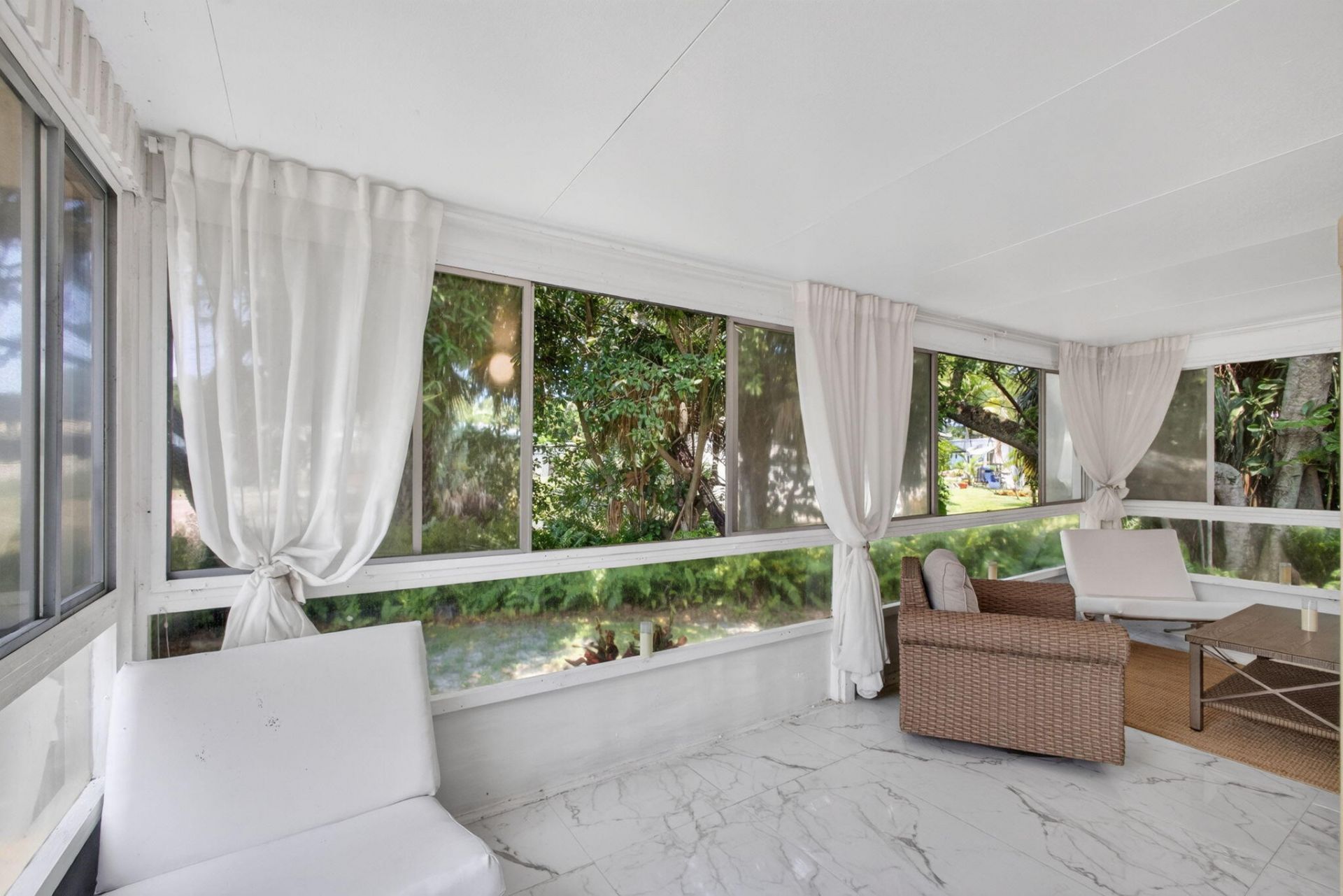 170 Maple Avenue W, Palm Beach Gardens, FL 33410 Photo