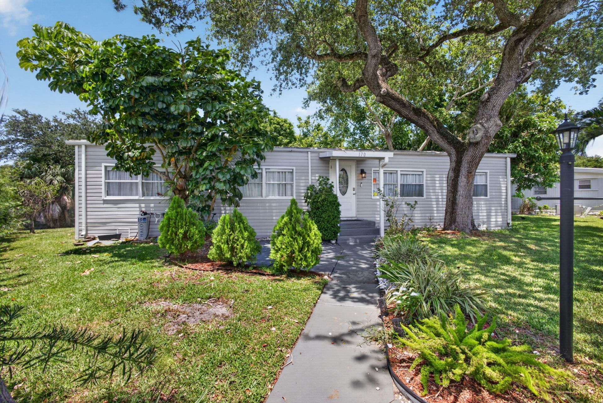 170 Maple Avenue W, Palm Beach Gardens, FL 33410 Photo