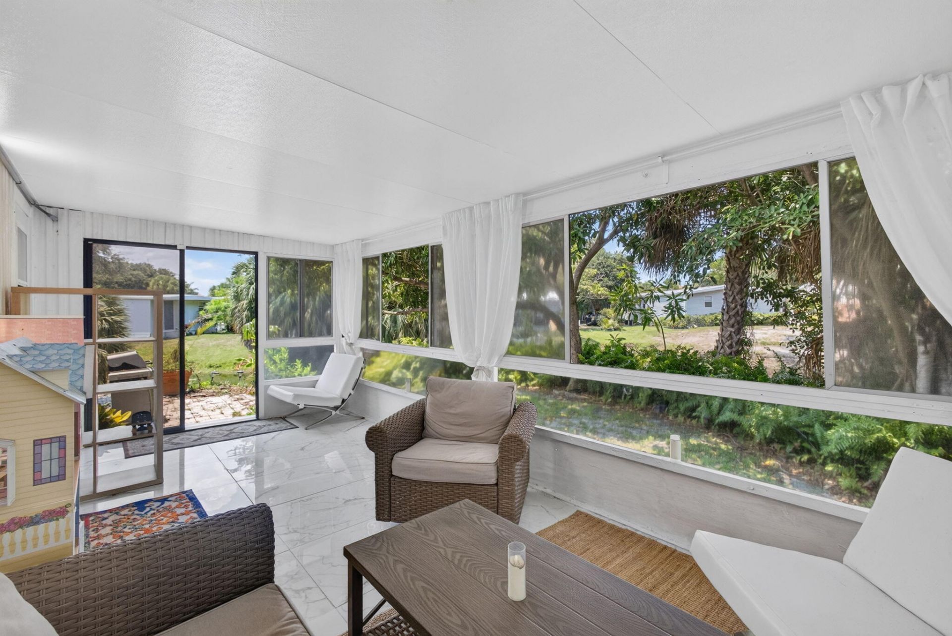 170 Maple Avenue W, Palm Beach Gardens, FL 33410 Photo