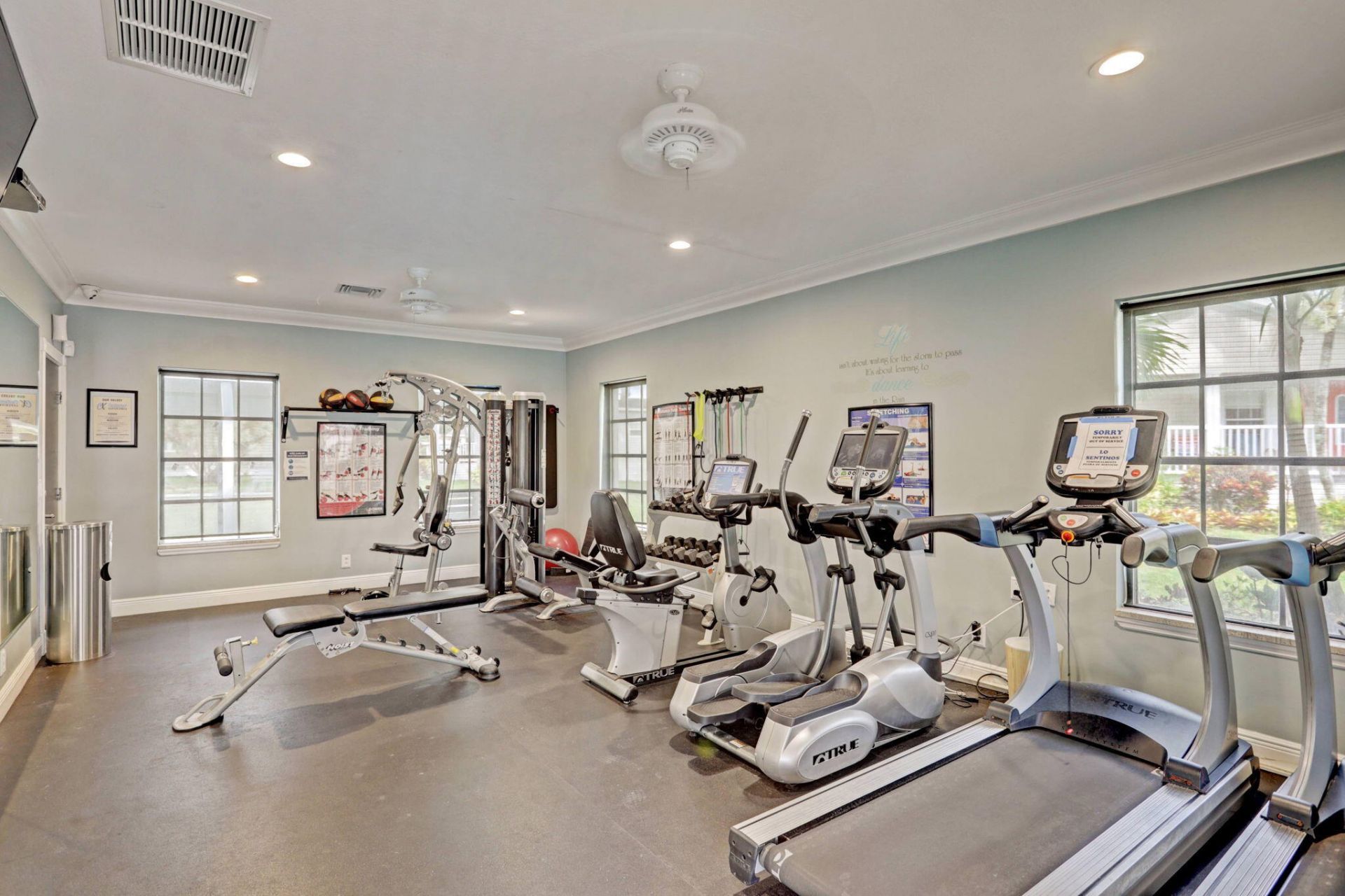 170 Maple Avenue W, Palm Beach Gardens, FL 33410 Photo