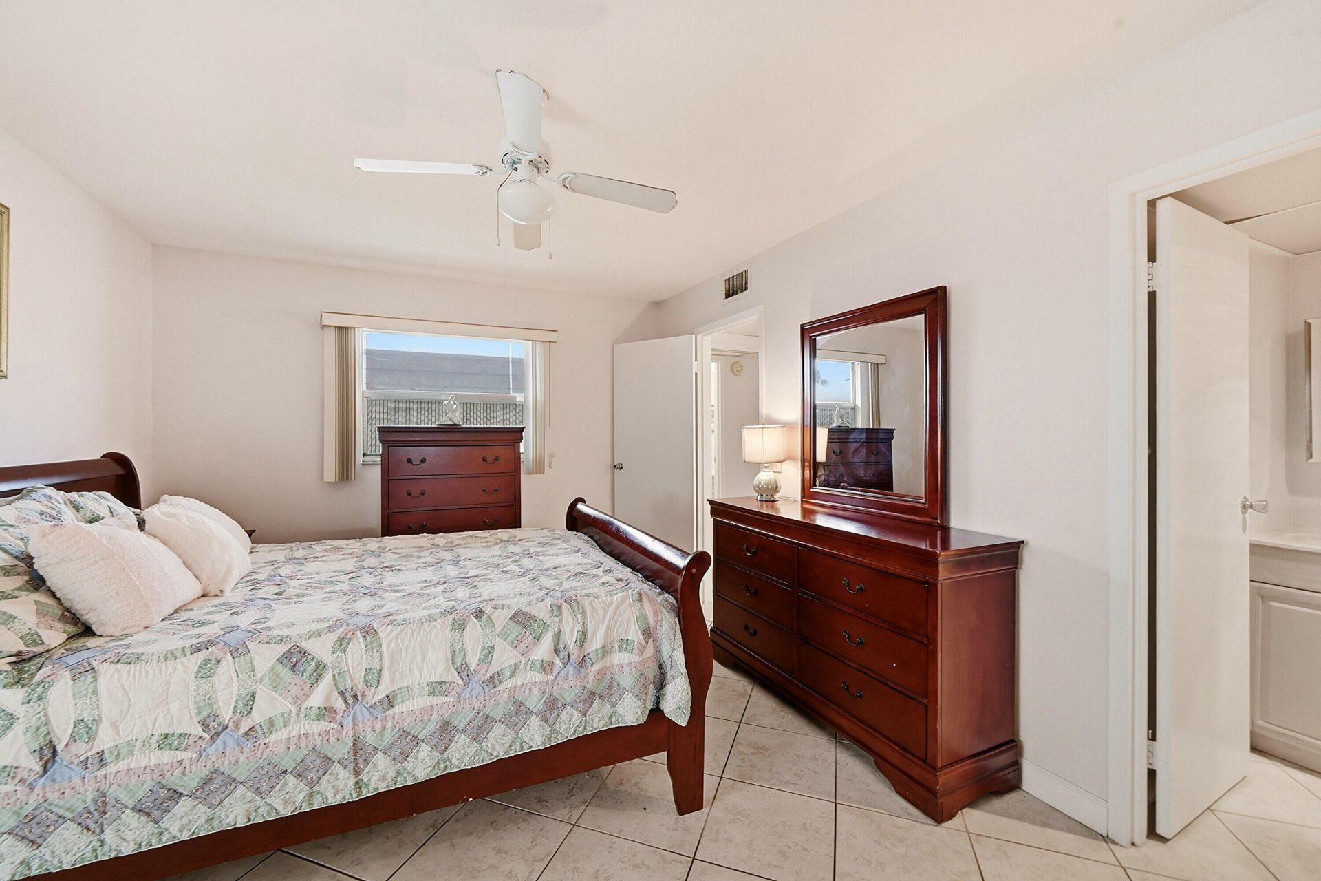 383 Saxony Lane, Unit H, Delray Beach, FL 33446 Photo