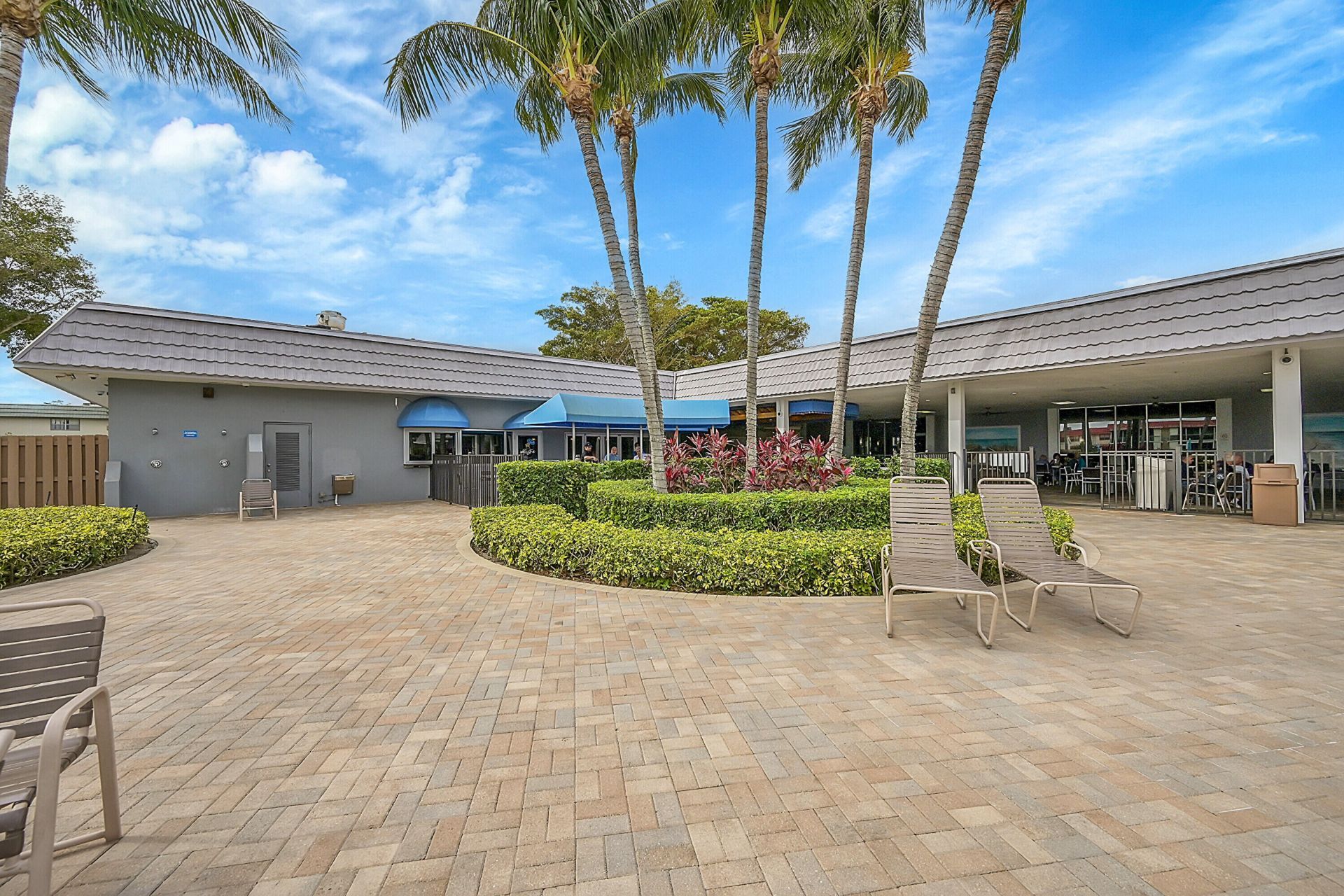 383 Saxony Lane, Unit H, Delray Beach, FL 33446 Photo