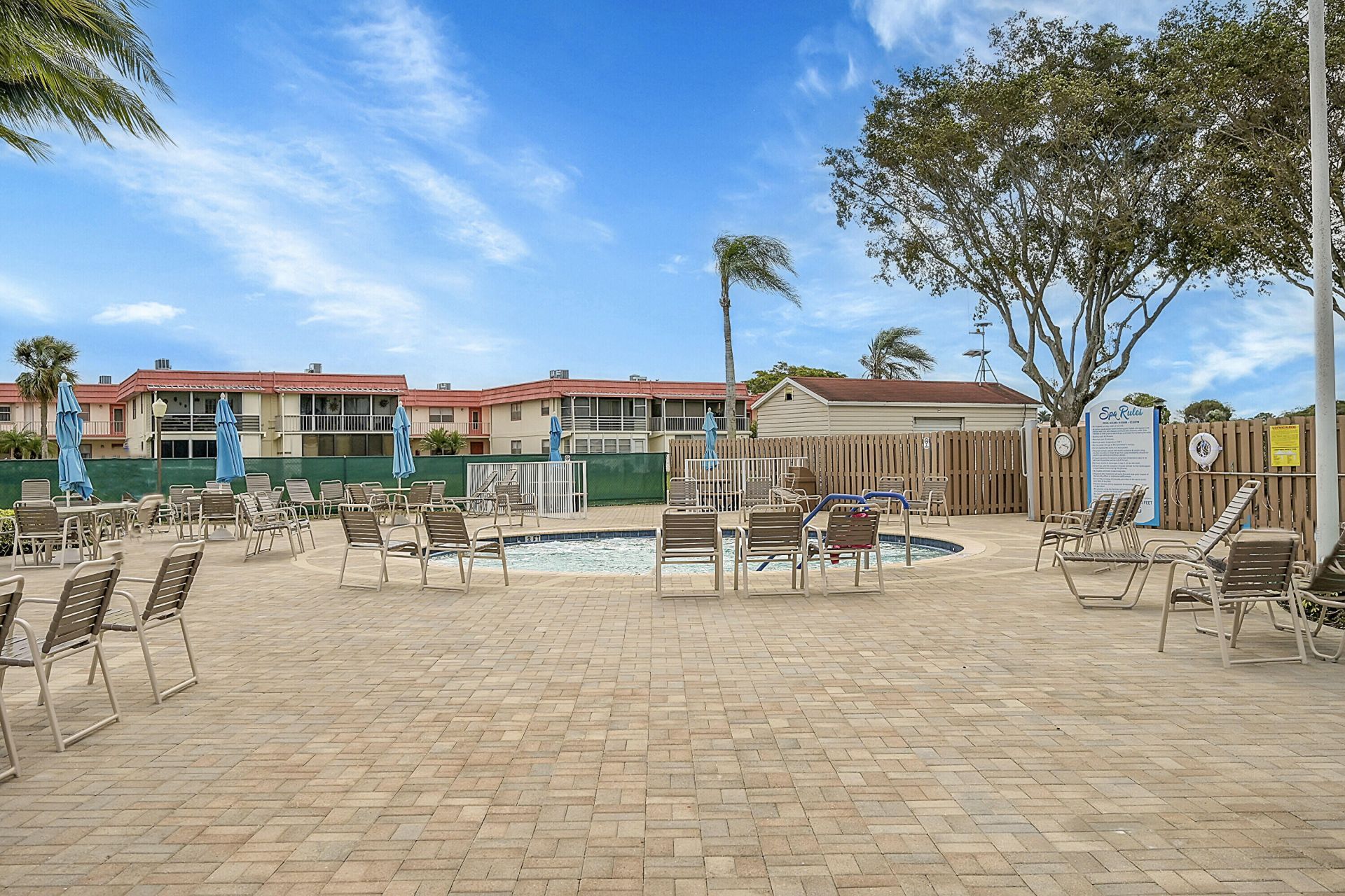 383 Saxony Lane, Unit H, Delray Beach, FL 33446 Photo