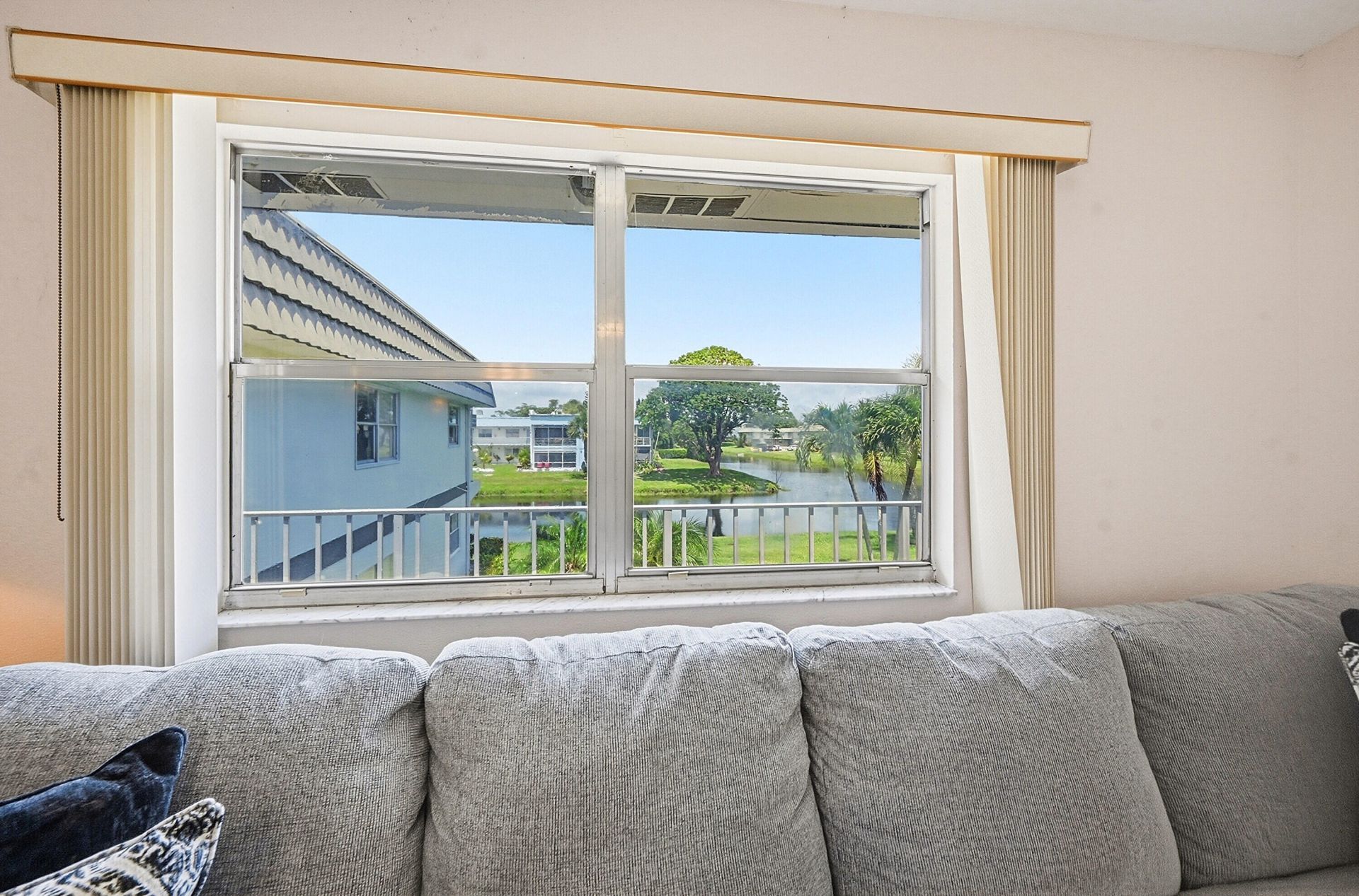 383 Saxony Lane, Unit H, Delray Beach, FL 33446 Photo