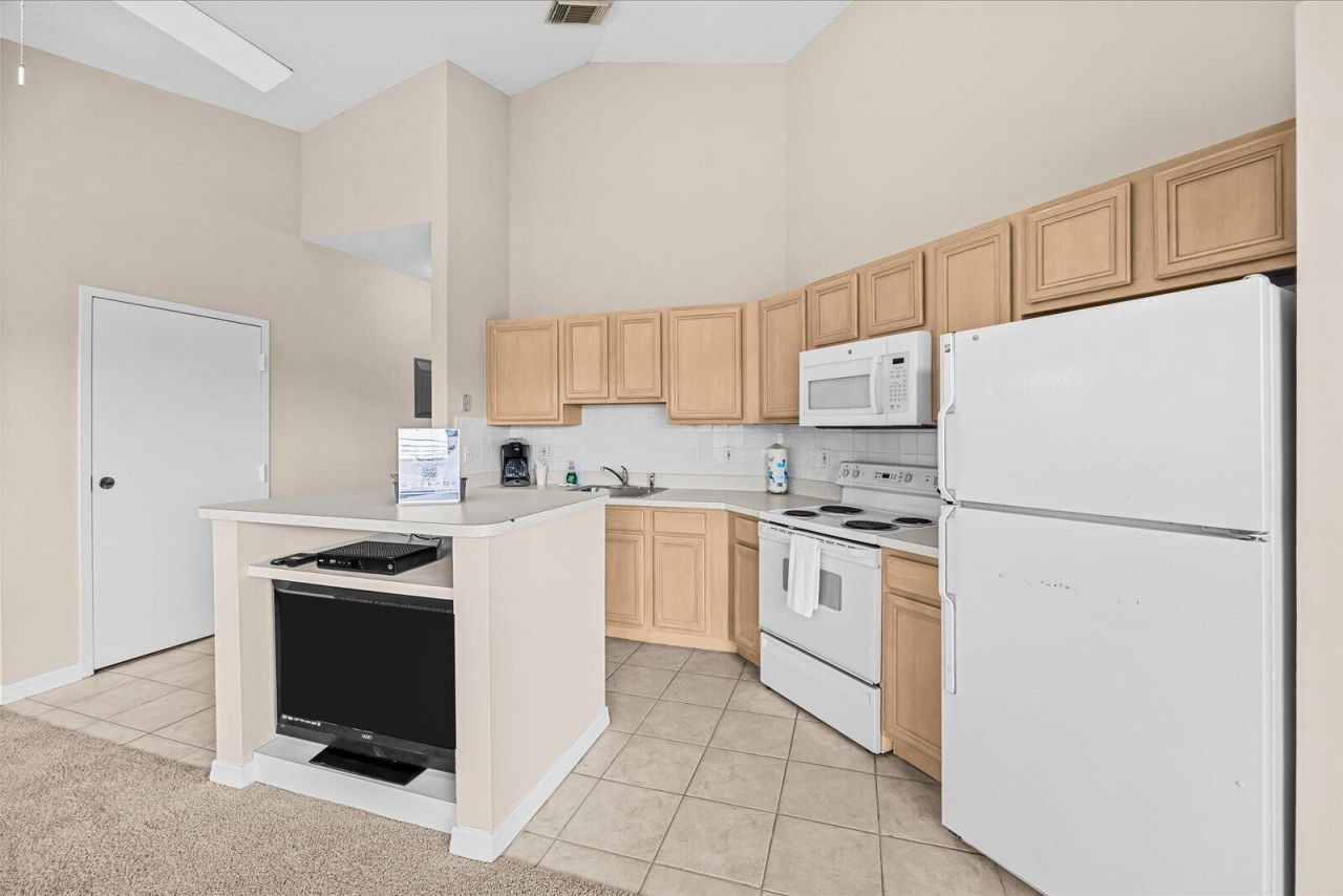 9906 Perfect Drive, Port Saint Lucie, FL 34986 Photo