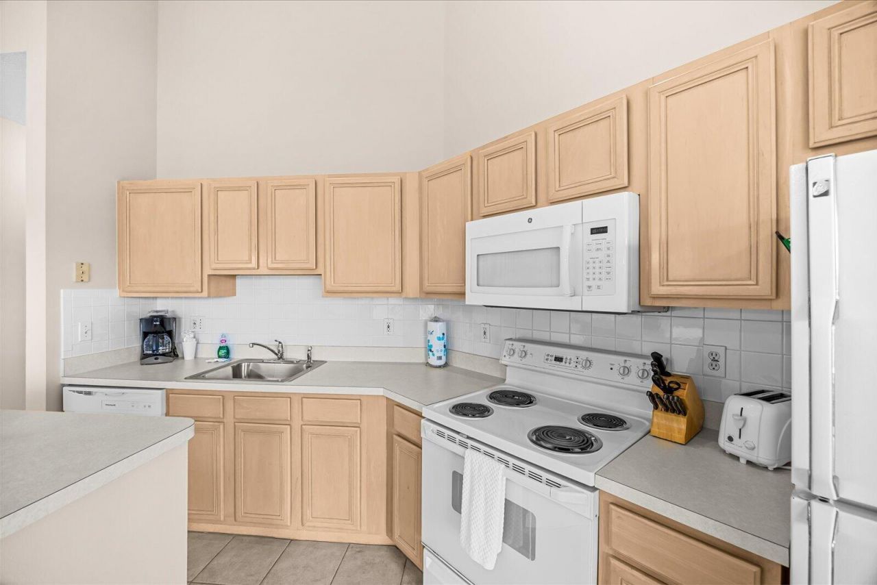 9906 Perfect Drive, Port Saint Lucie, FL 34986 Photo