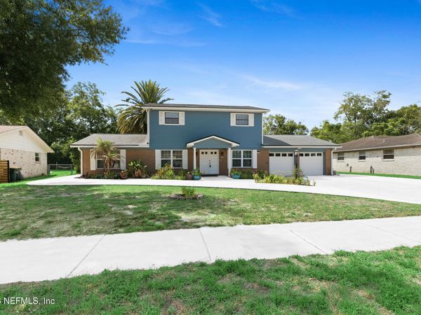 8925 YARMOUTH Road, Jacksonville, FL 32257