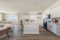 982 Ireland Dr.  photo 4