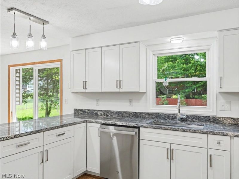 13069 Hametown Road, Doylestown, OH 44230 Photo 7