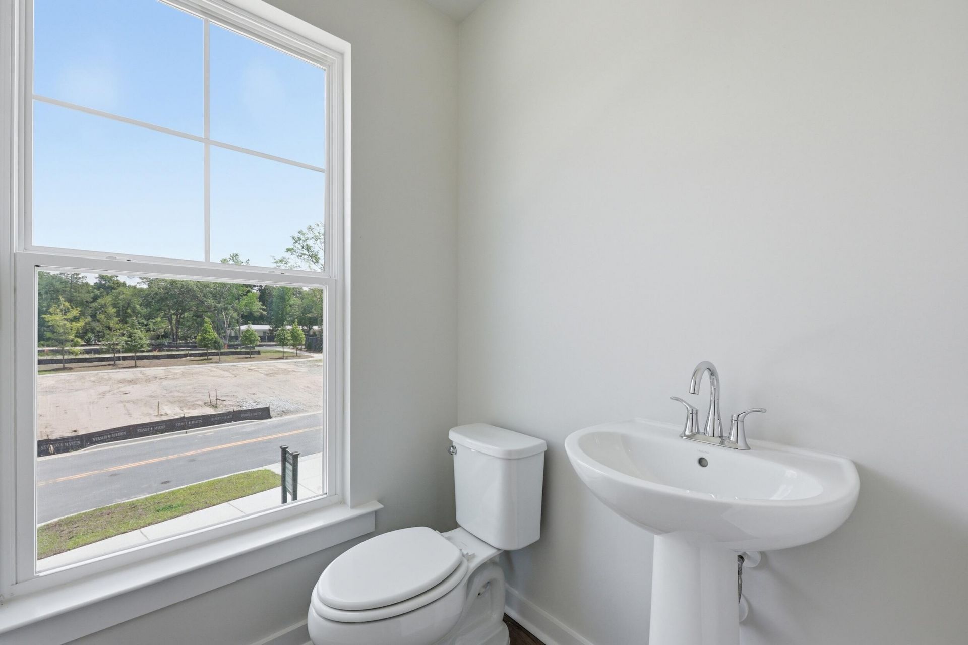 128 Fernbank Road Court Photo 16