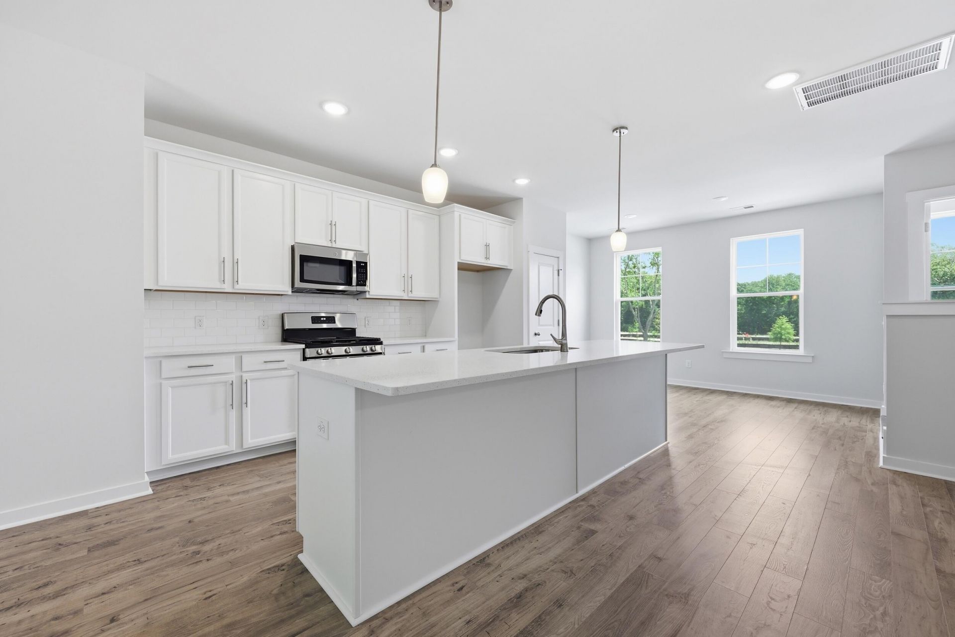 128 Fernbank Road Court Photo 7