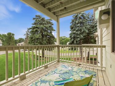 1580 Wheelock Lane, Unit 205, Saint Paul, MN 55117