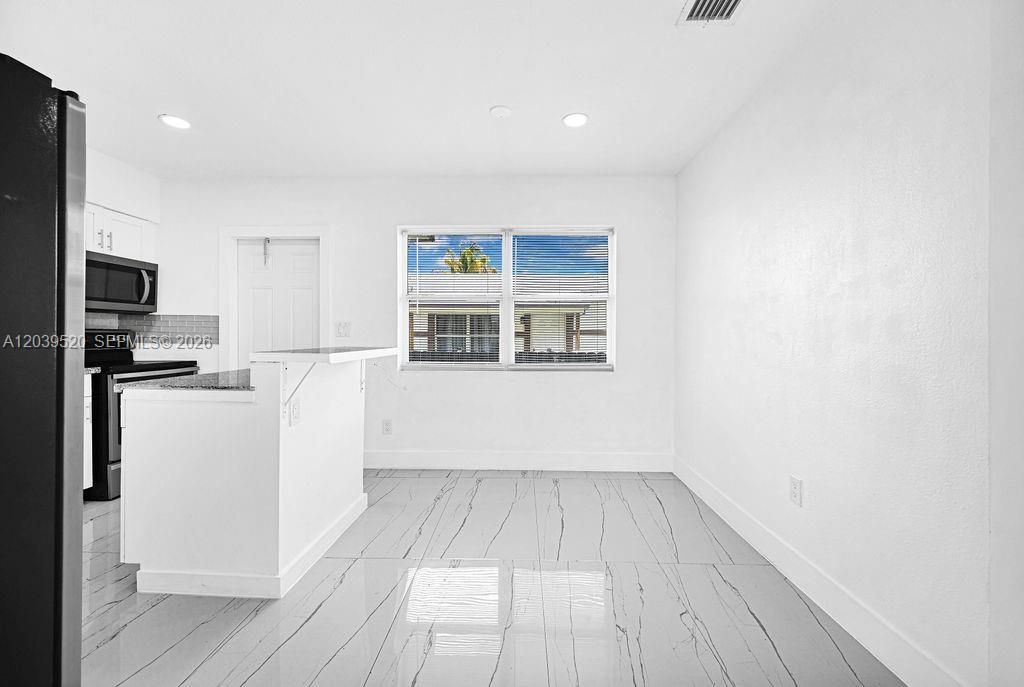 Please Call For Address, Miami, FL 33161 Photo