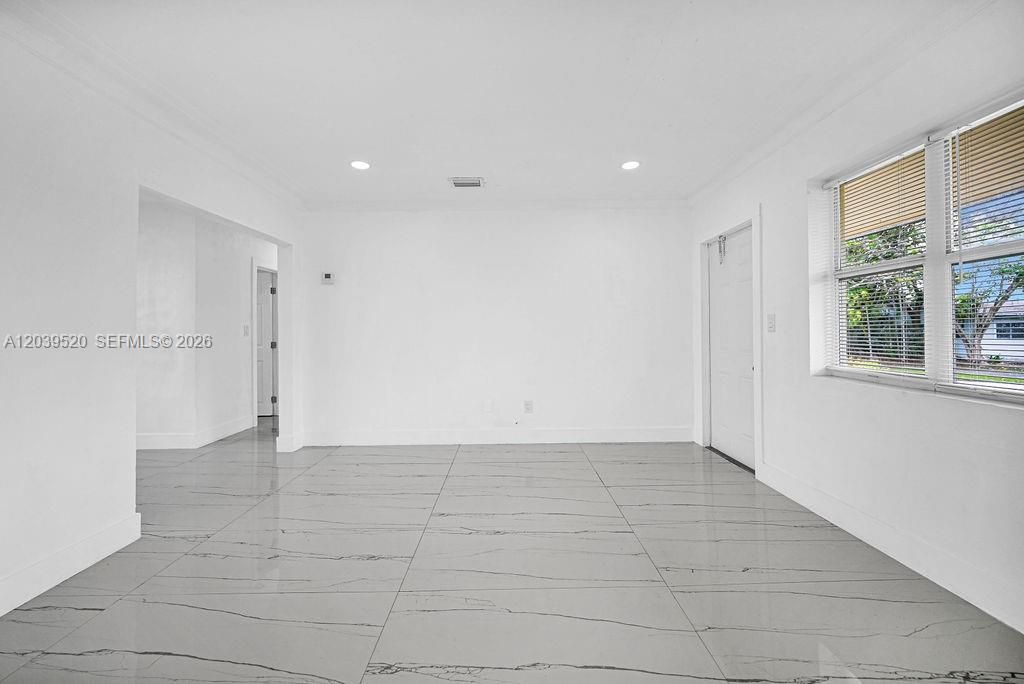 Please Call For Address, Miami, FL 33161 Photo