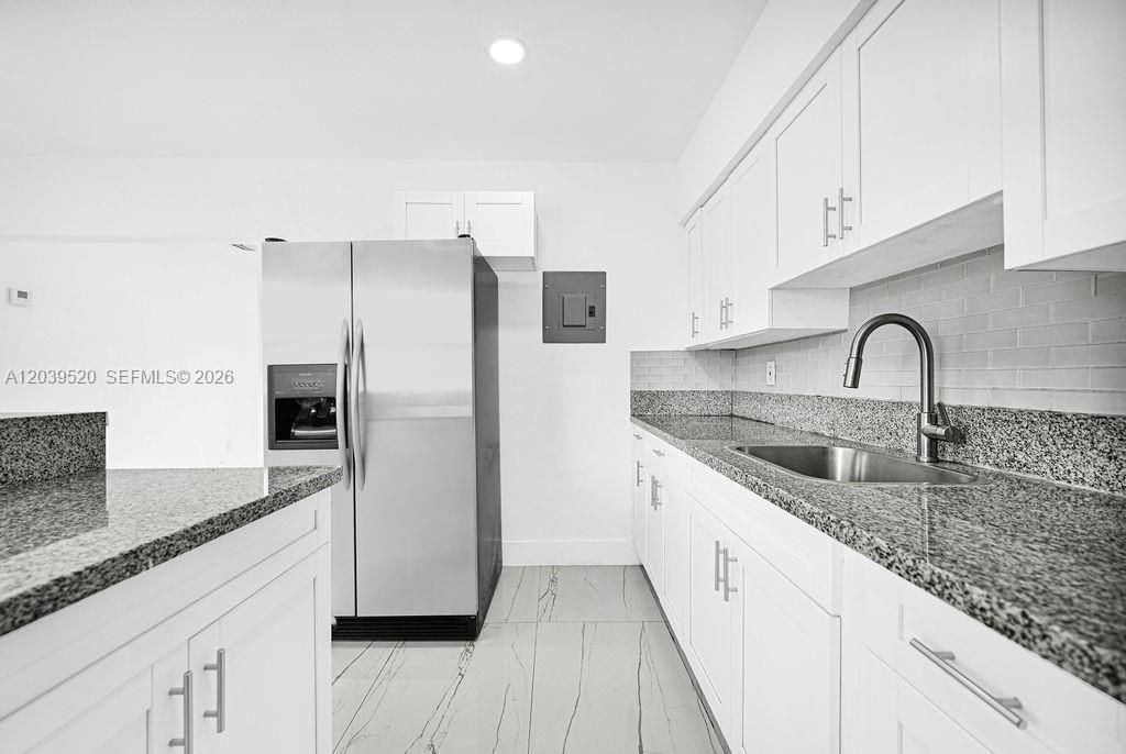 Please Call For Address, Miami, FL 33161 Photo