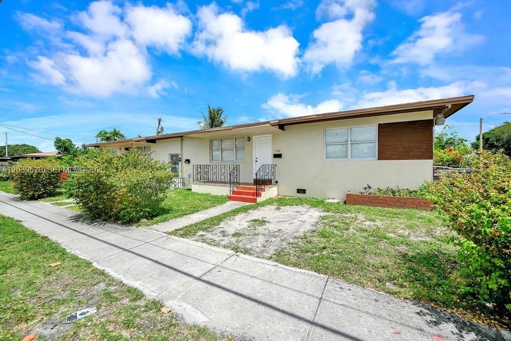 Please Call For Address, Miami, FL 33161 Photo