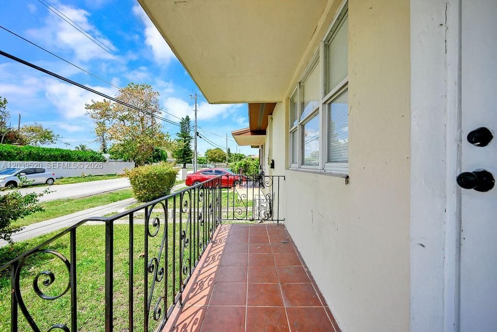 Please Call For Address, Miami, FL 33161 Photo
