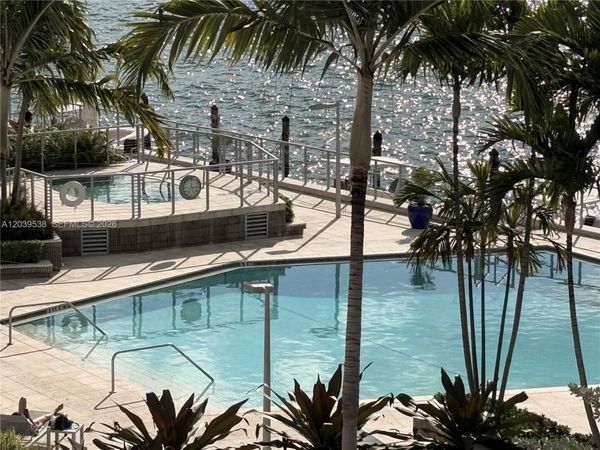 800 West Ave, Unit 533, Miami Beach, FL 33139
