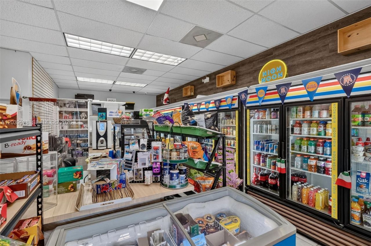 800 West Ave, Unit 533, Miami Beach, FL 33139 Photo