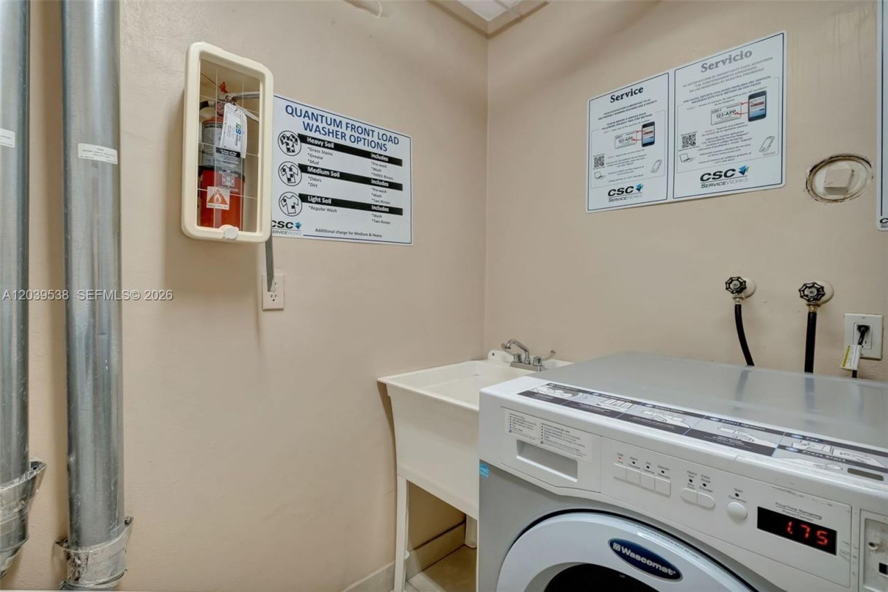800 West Ave, Unit 533, Miami Beach, FL 33139 Photo