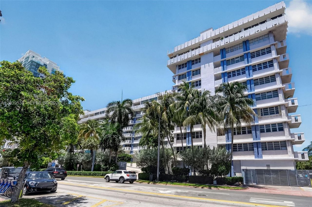 800 West Ave, Unit 533, Miami Beach, FL 33139 Photo