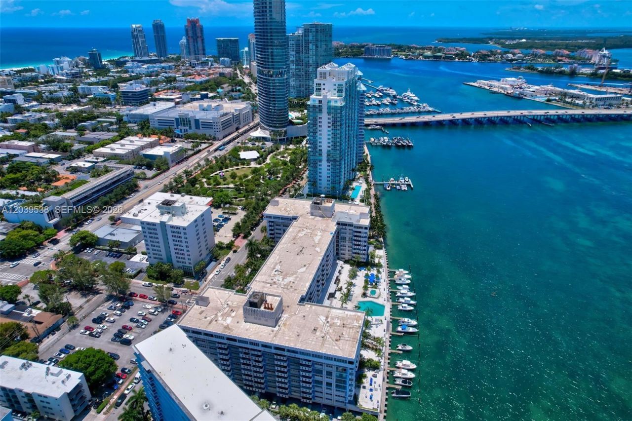 800 West Ave, Unit 533, Miami Beach, FL 33139 Photo