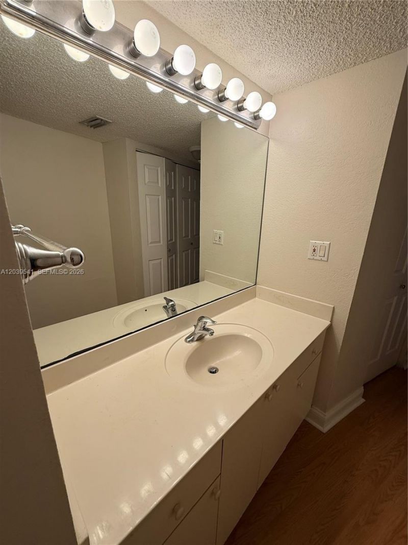 4205 N University Dr, Unit 309, Sunrise, FL 33351 Photo