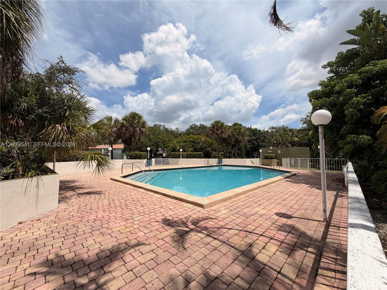 4205 N University Dr, Unit 309, Sunrise, FL 33351 Photo