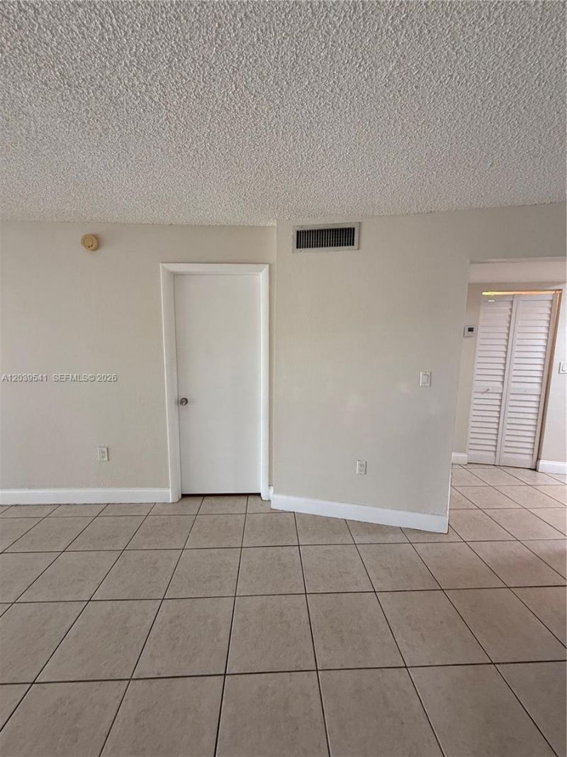 4205 N University Dr, Unit 309, Sunrise, FL 33351 Photo
