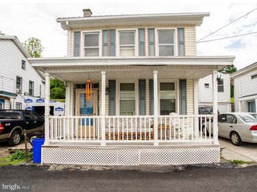503 HIGH STREET, DAUPHIN, PA 17018