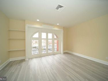 1816 W GIRARD AVENUE, PHILADELPHIA, PA 19130