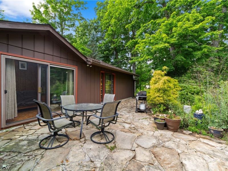 5911 Woodland Drive , North Ridgeville, OH 44039 Photo 3