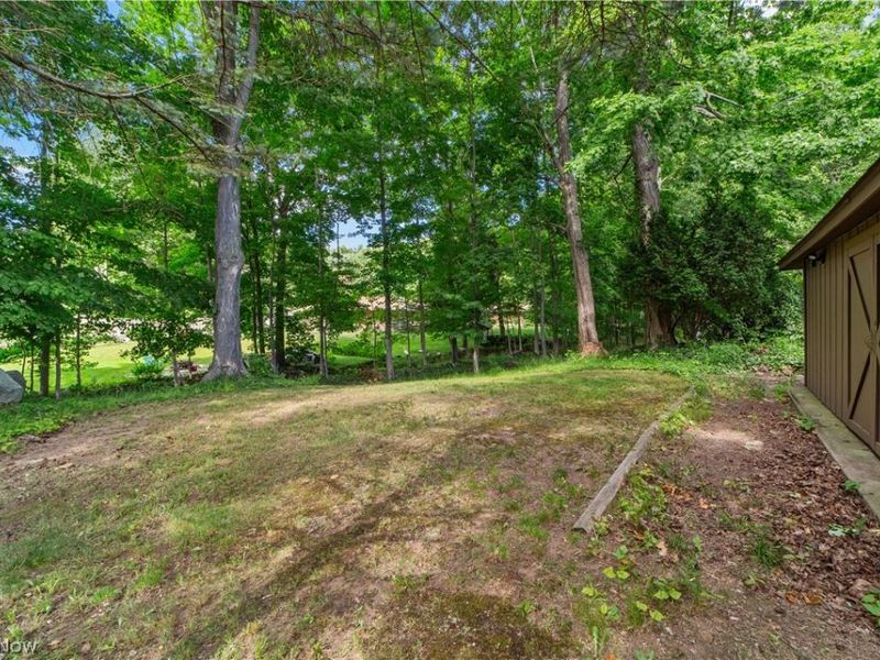 5911 Woodland Drive , North Ridgeville, OH 44039 Photo 7