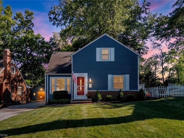 24103 Bruce Road , Bay Village, OH 44140
