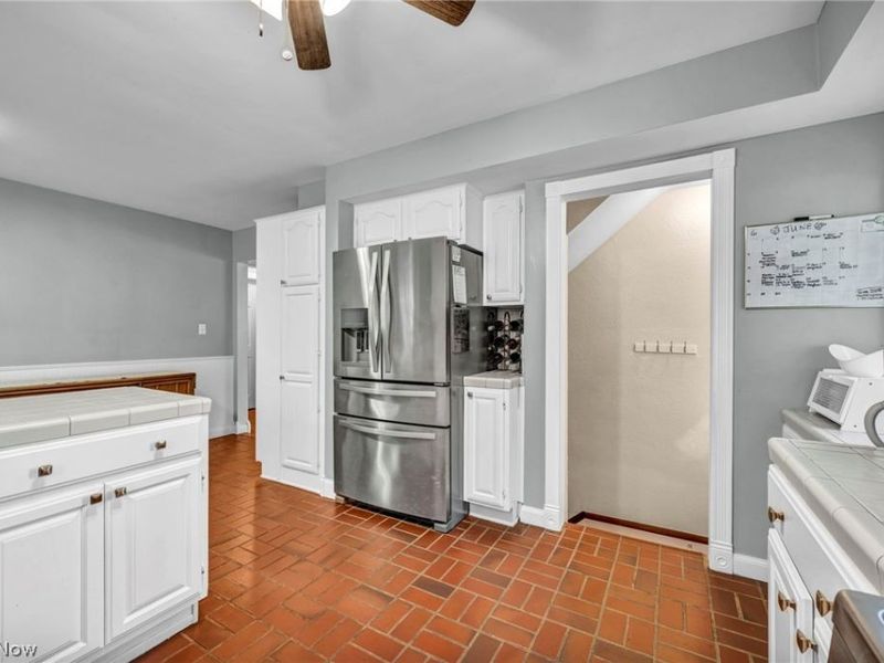24103 Bruce Road, Bay Village, OH 44140 Photo 11