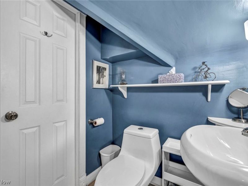 24103 Bruce Road, Bay Village, OH 44140 Photo 32