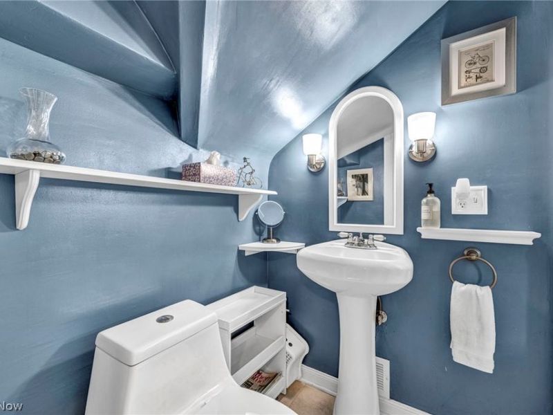 24103 Bruce Road, Bay Village, OH 44140 Photo 33
