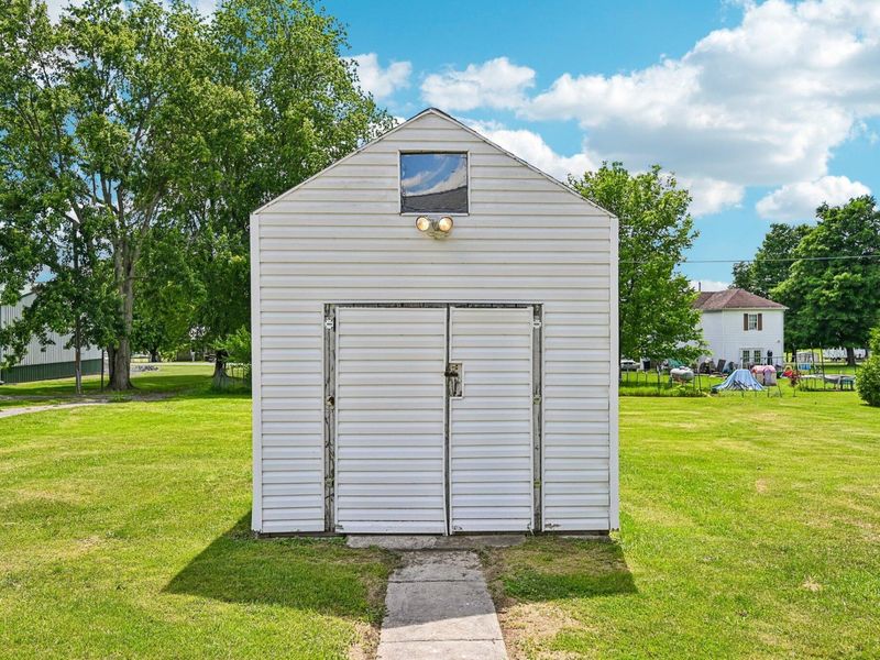 10424 North Street, Middleburg, OH 43336 Photo 34