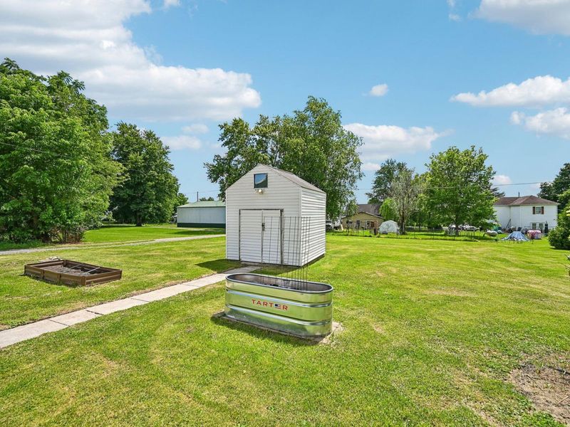 10424 North Street, Middleburg, OH 43336 Photo 35