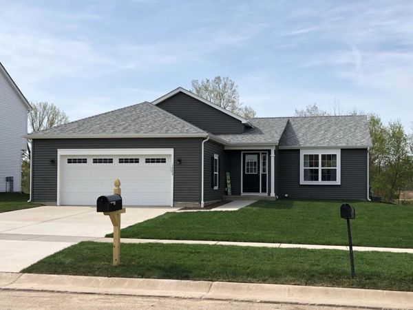 1601 Hollyhock Street , Harvard, IL 60033