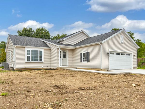 1603 Hollyhock Street, Harvard, IL 60033