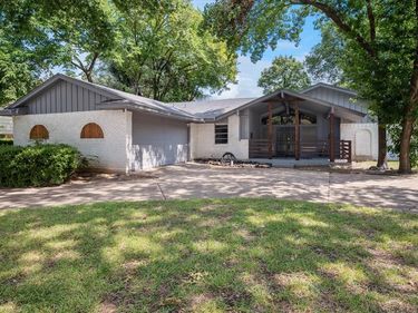 912 Glen Oaks Boulevard, Dallas, TX 75232