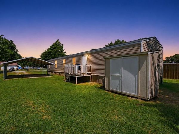 1684 Gale Drive , Pelican Bay, TX 76020