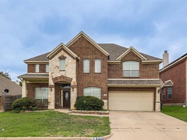 8128 Geranium Lane, Fort Worth, TX 76123