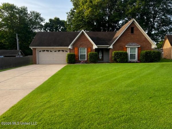 7107 Kingcrest Cove, Olive Branch, MS 38654