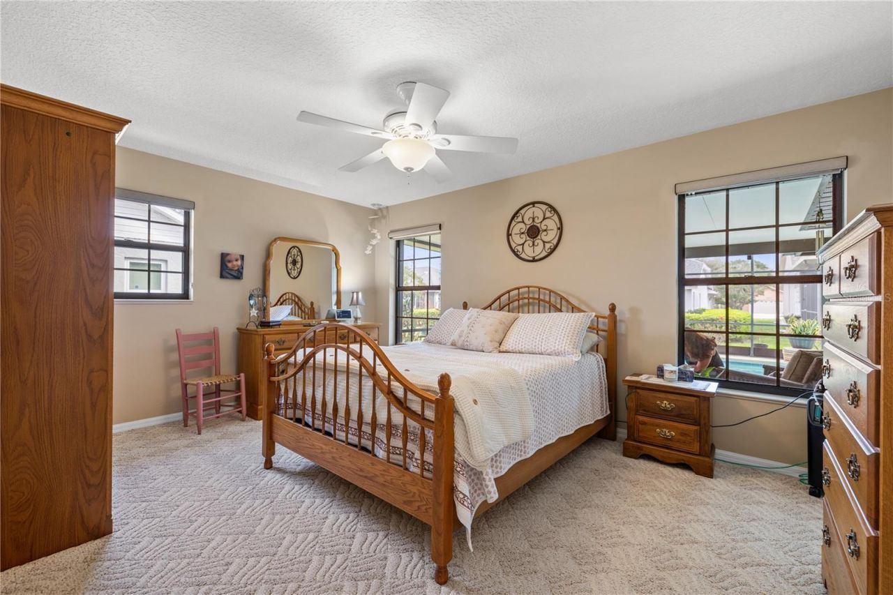 6352 Huntington Drive, Zephyrhills, FL 33542 Photo