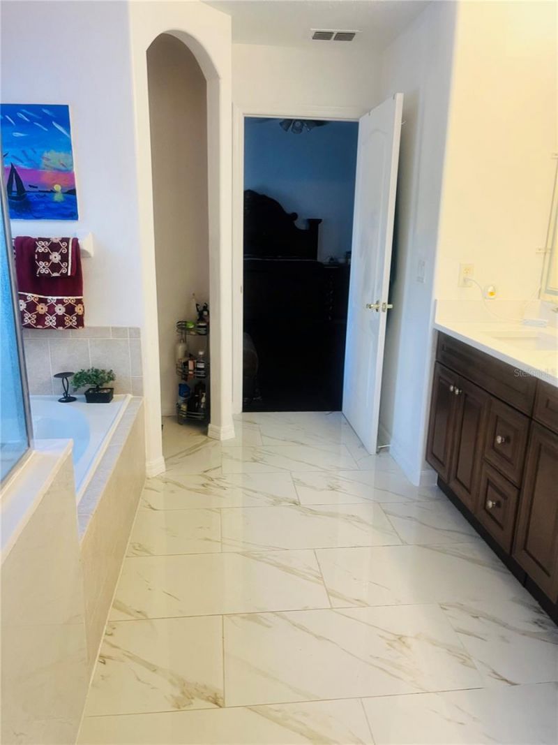 4015 Lakeside Reserve Lane , Orlando, FL 32810 Photo